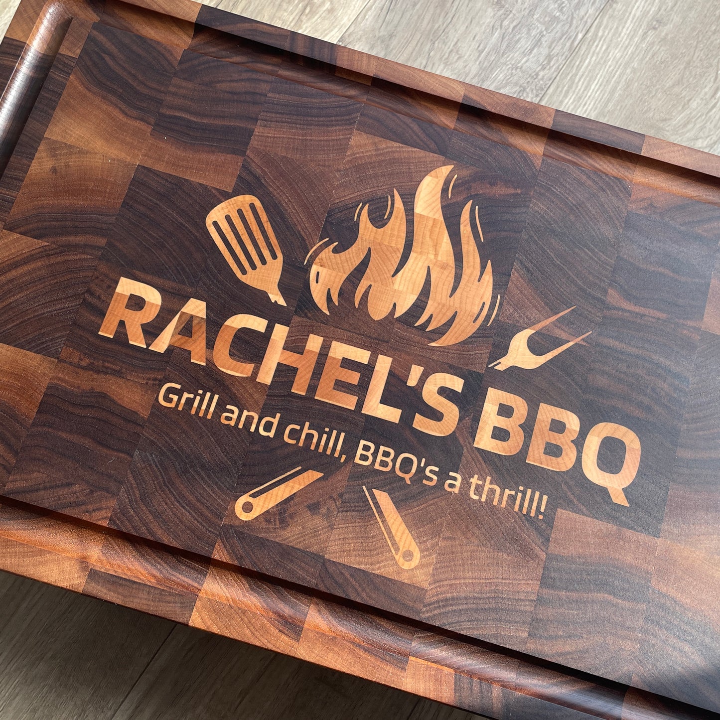 Personalized Wood inlay cutting board - BBQ design